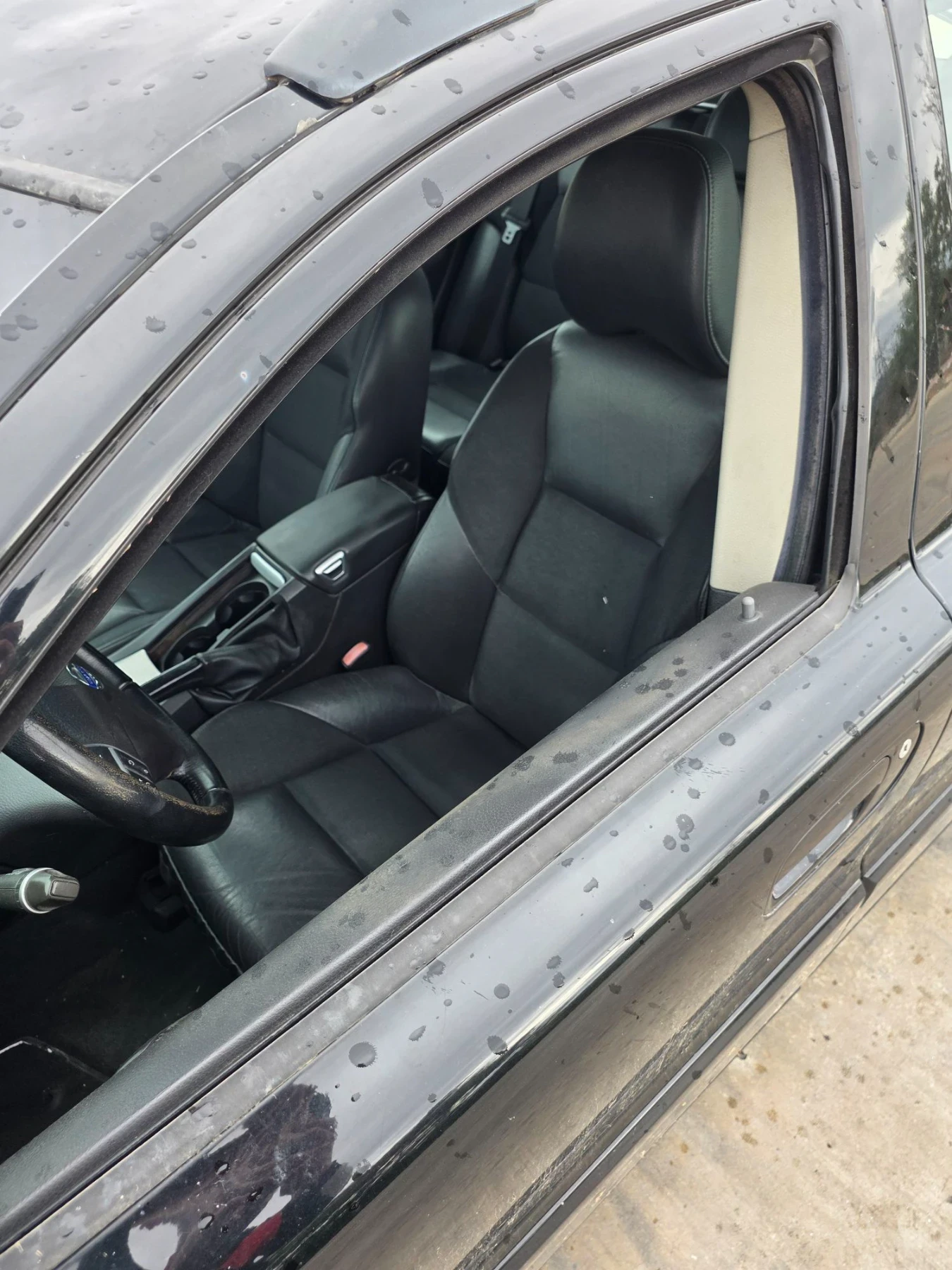Volvo V70, снимка 8 - Автомобили и джипове - 56303962