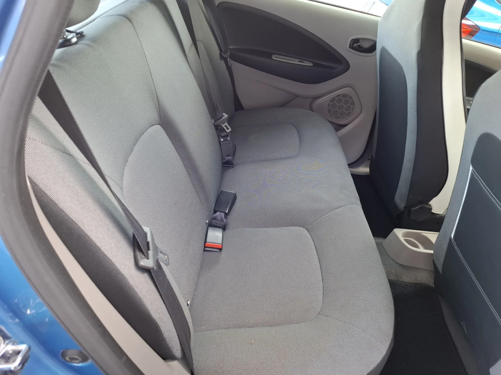 Renault Zoe Intens* Собствена батерия* Термопомпа, снимка 7 - Автомобили и джипове - 56312713