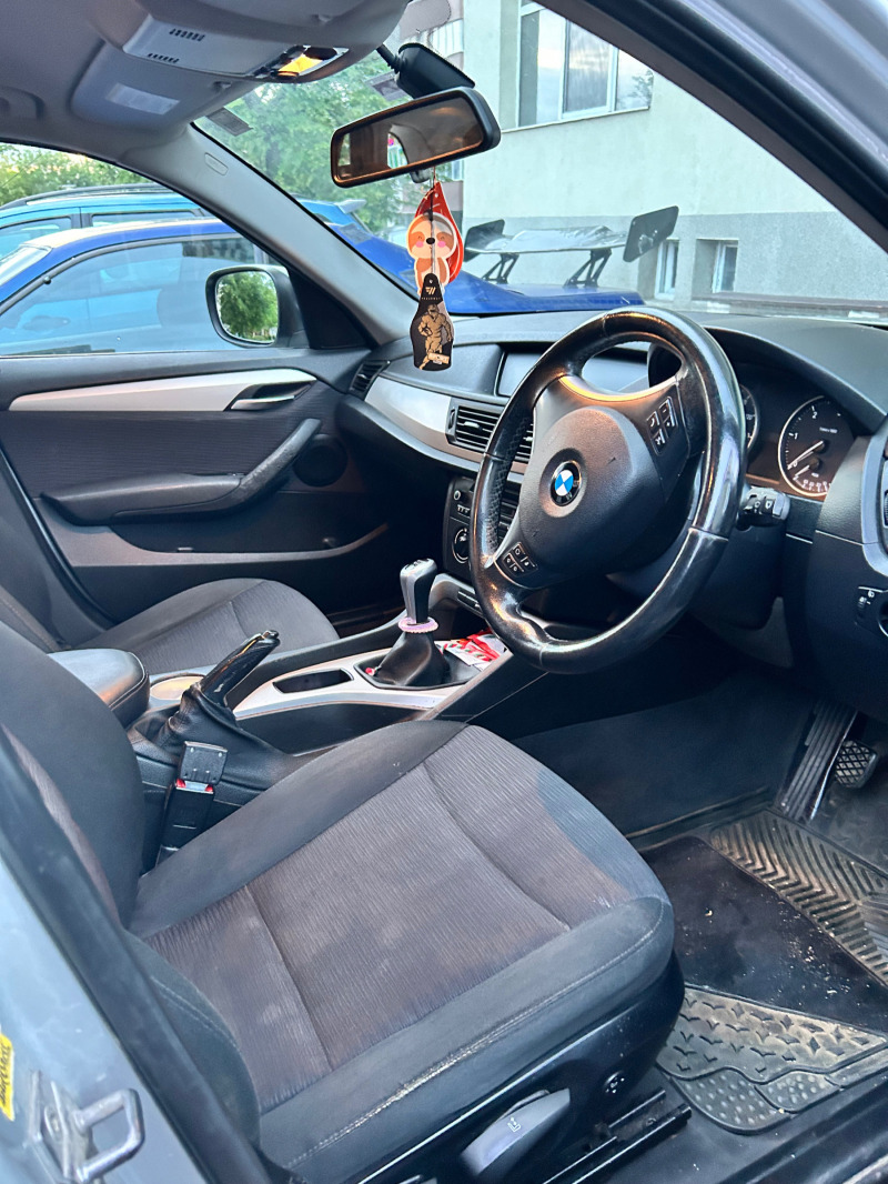 BMW X1, снимка 10 - Автомобили и джипове - 45530496
