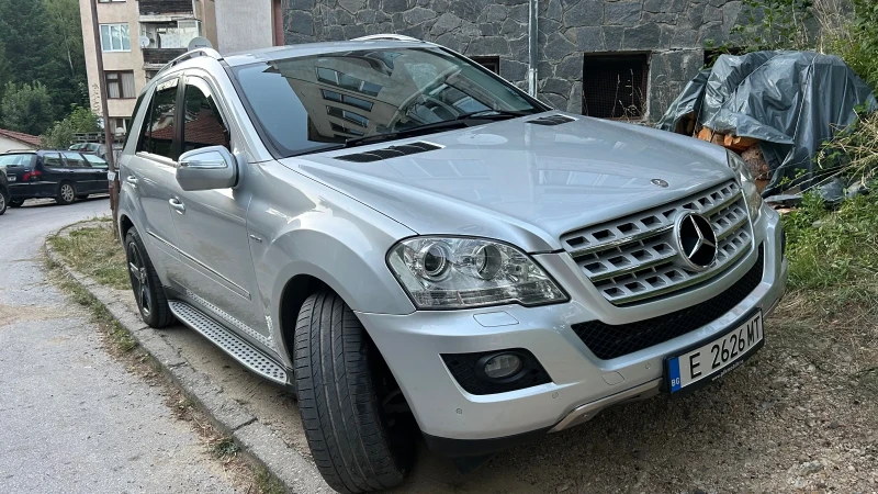 Mercedes-Benz ML 350 SPORT Bluetec Evro6a, снимка 2 - Автомобили и джипове - 47467365