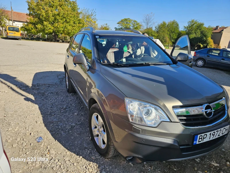 Opel Antara, снимка 11 - Автомобили и джипове - 47678623