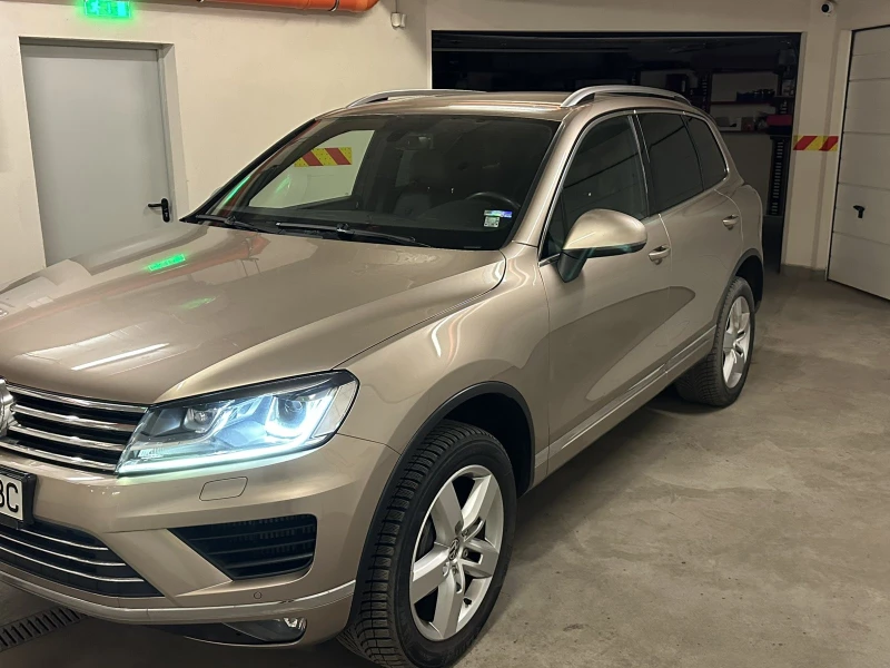 VW Touareg R-Line, снимка 3 - Автомобили и джипове - 48722955