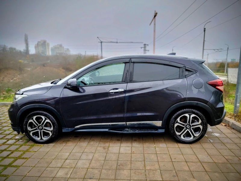 Honda Hr-v 1.5 I-VTEC Black Edition , снимка 8 - Автомобили и джипове - 50832955