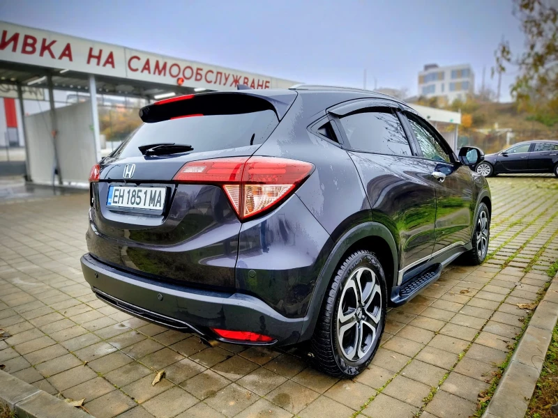 Honda Hr-v 1.5 I-VTEC Black Edition , снимка 6 - Автомобили и джипове - 50832955