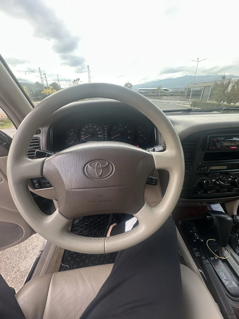 Toyota Land cruiser 4.2, снимка 6 - Автомобили и джипове - 52352463