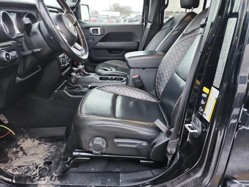 Jeep Wrangler * UNLIMITED HIGH ALTITUDE * АВТО ФИНАНСИРАНЕ, снимка 5 - Автомобили и джипове - 52614871