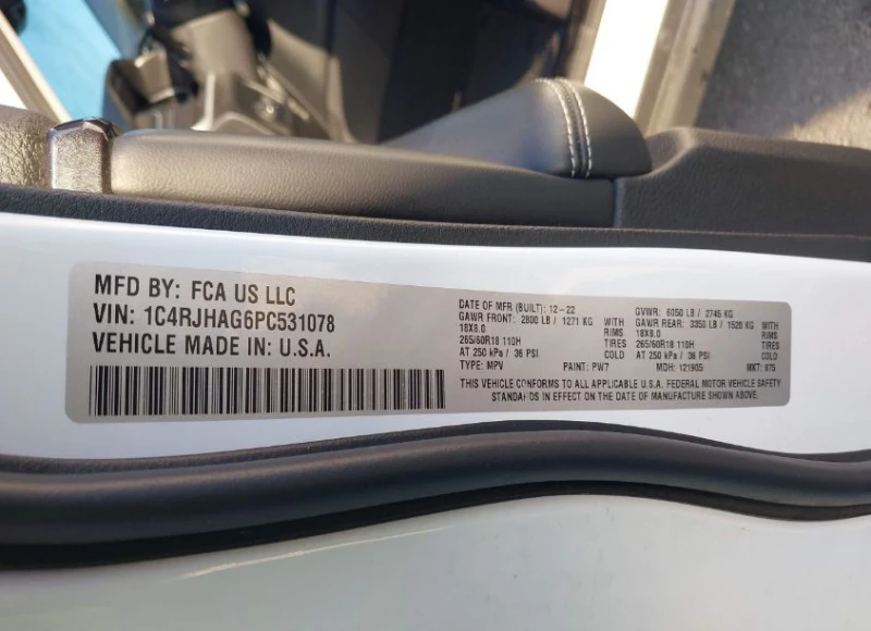 Jeep Grand cherokee, снимка 9 - Автомобили и джипове - 52737669