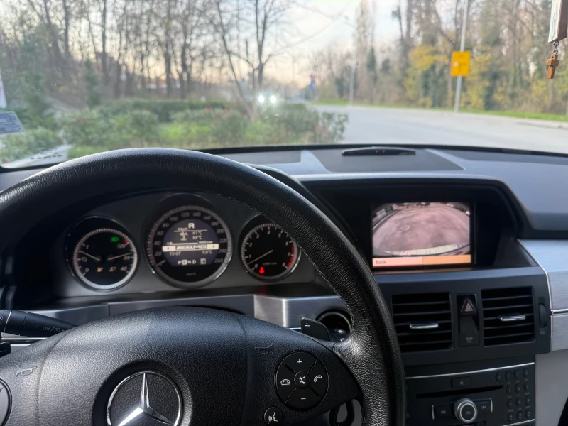 Mercedes-Benz GLK 4MATIC, снимка 8 - Автомобили и джипове - 52990735