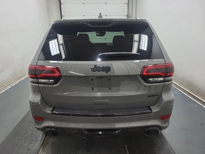Jeep Grand cherokee 2020 SRT * БЕЗ ПЪРВОНАЧАЛНА ВНОСКА, снимка 5 - Автомобили и джипове - 53021219