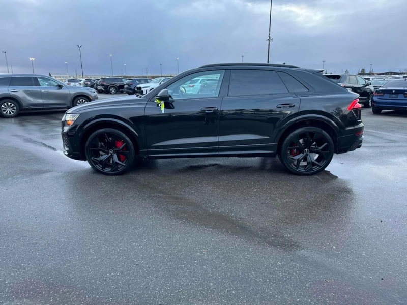 Audi RSQ8 * 4.0 TFSI quattro * CARFAX * БЕЗ ПЪРВОНАЧАЛНА ВНО, снимка 2 - Автомобили и джипове - 53043385