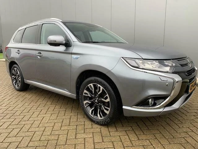 Mitsubishi Outlander 2.0i,2.4iНа части HIBRID, снимка 2 - Автомобили и джипове - 35939171