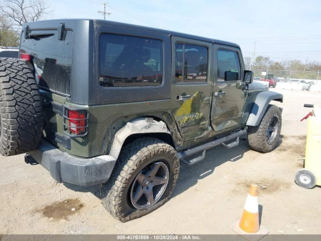 Jeep Wrangler, снимка 3 - Автомобили и джипове - 48317525