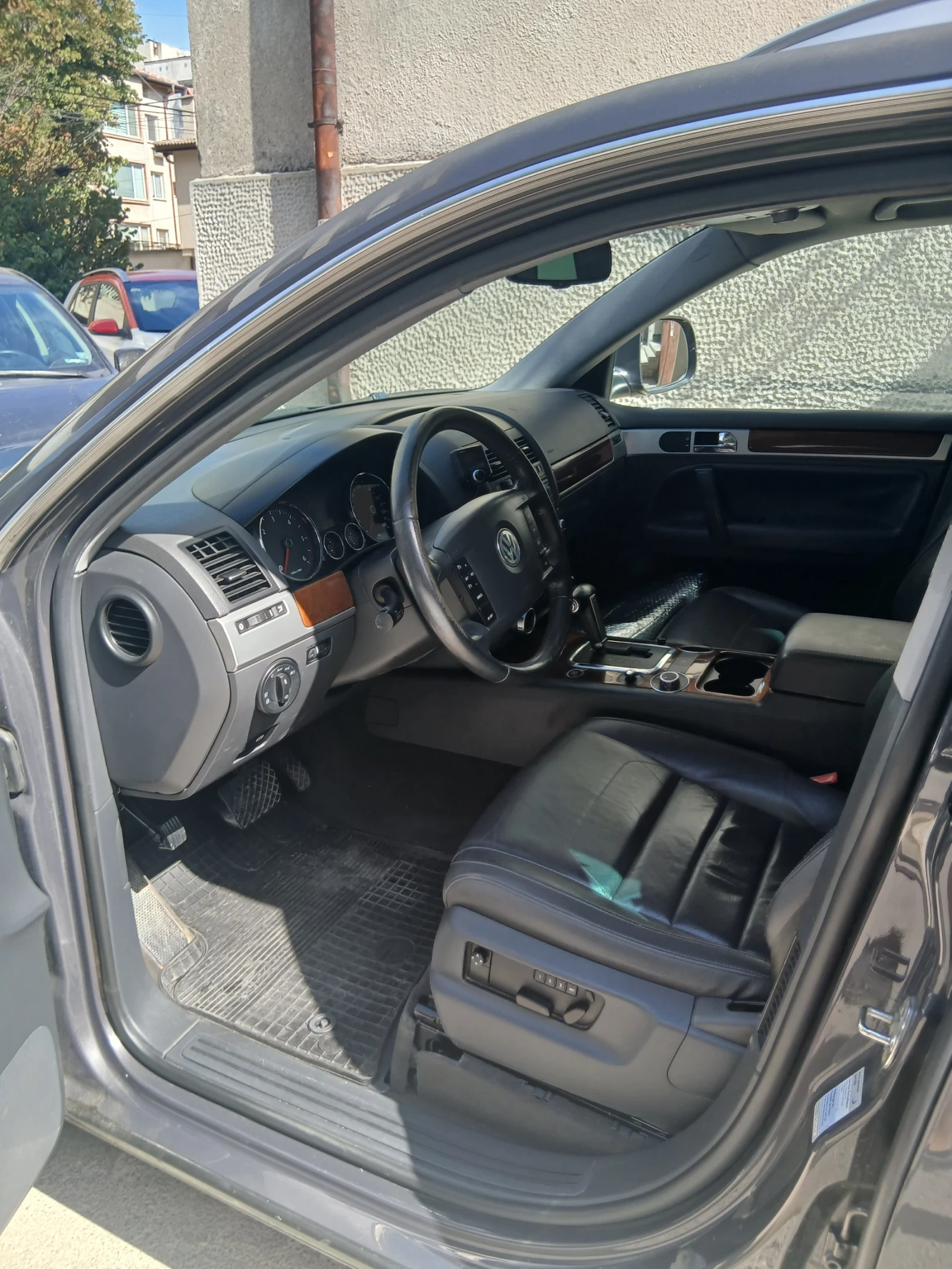 VW Touareg Casa - изображение 8