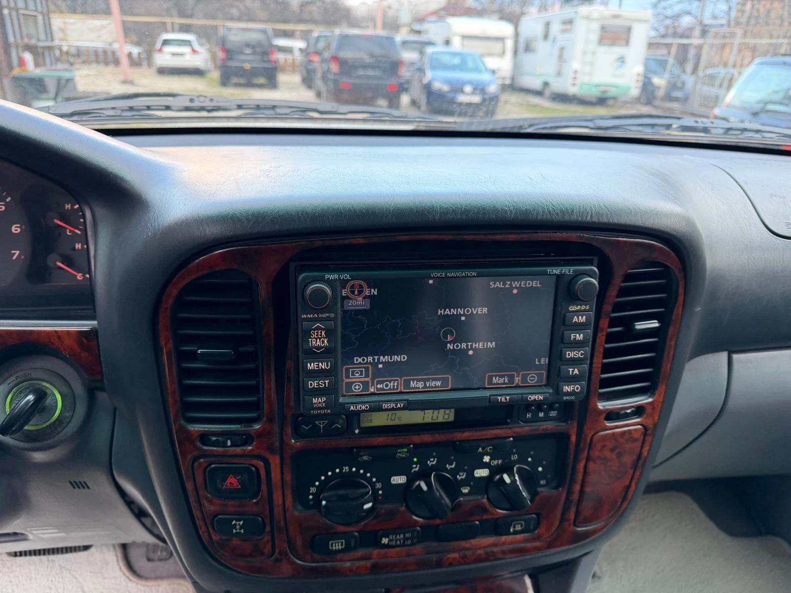 Toyota Land cruiser 4.7 V8 AVTOMAT, снимка 15 - Автомобили и джипове - 53764907