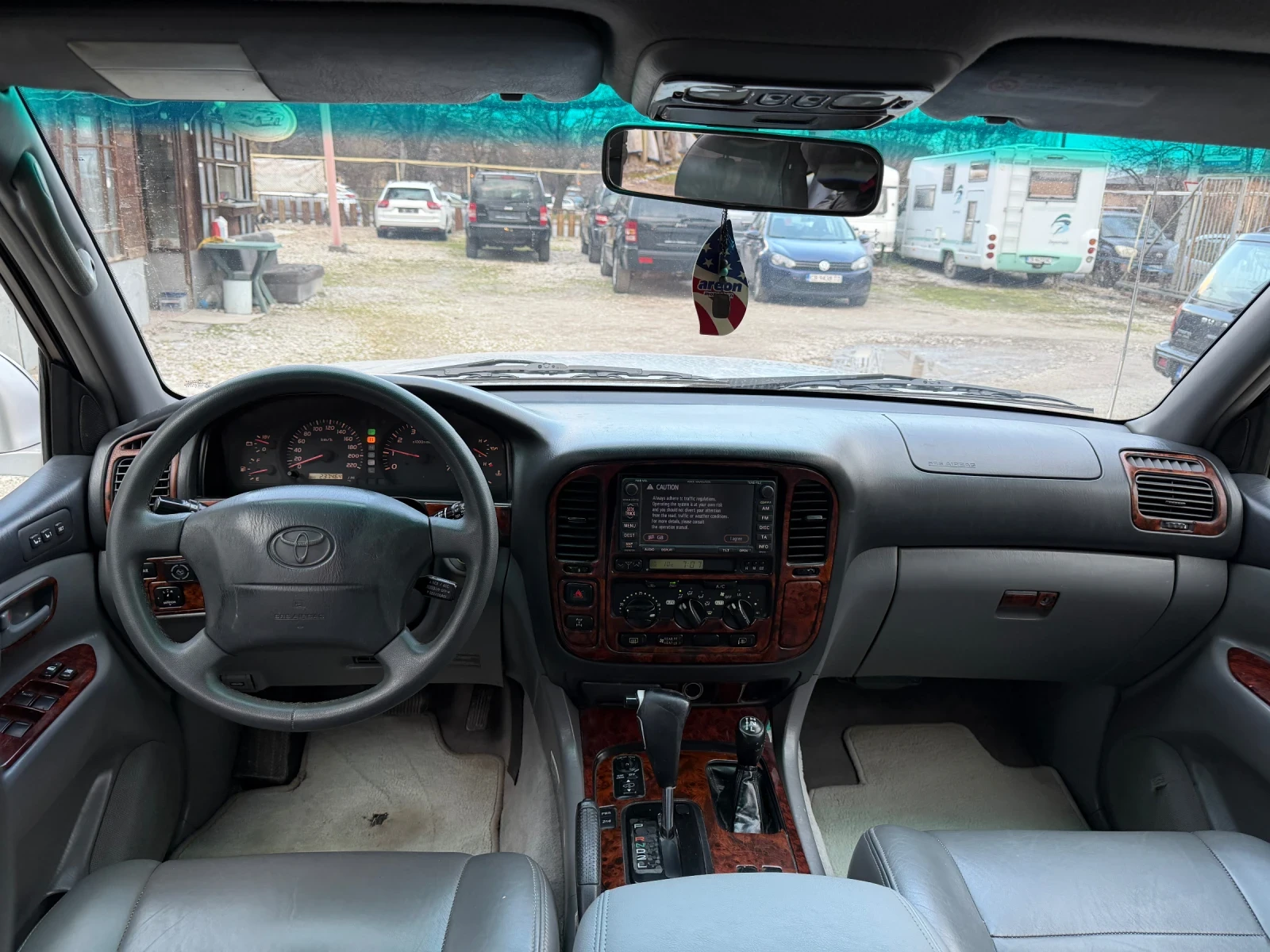 Toyota Land cruiser 4.7 V8 AVTOMAT, снимка 10 - Автомобили и джипове - 53764907
