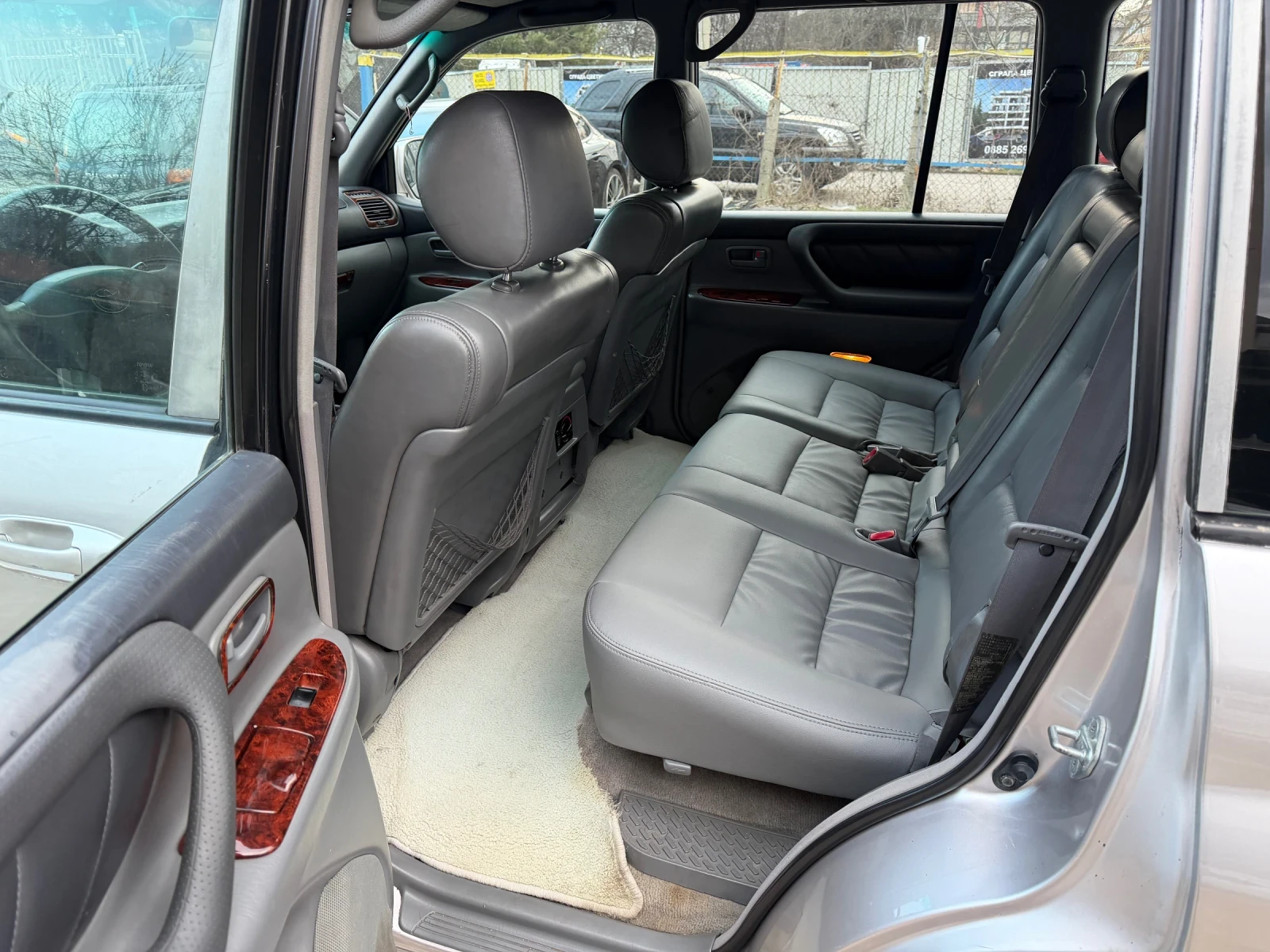 Toyota Land cruiser 4.7 V8 AVTOMAT, снимка 11 - Автомобили и джипове - 53764907