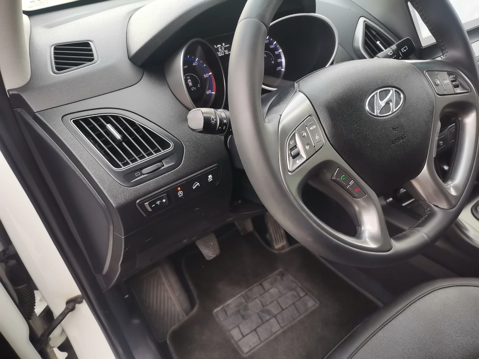 Hyundai IX35 1, 7cdti фейс, снимка 11 - Автомобили и джипове - 54415823