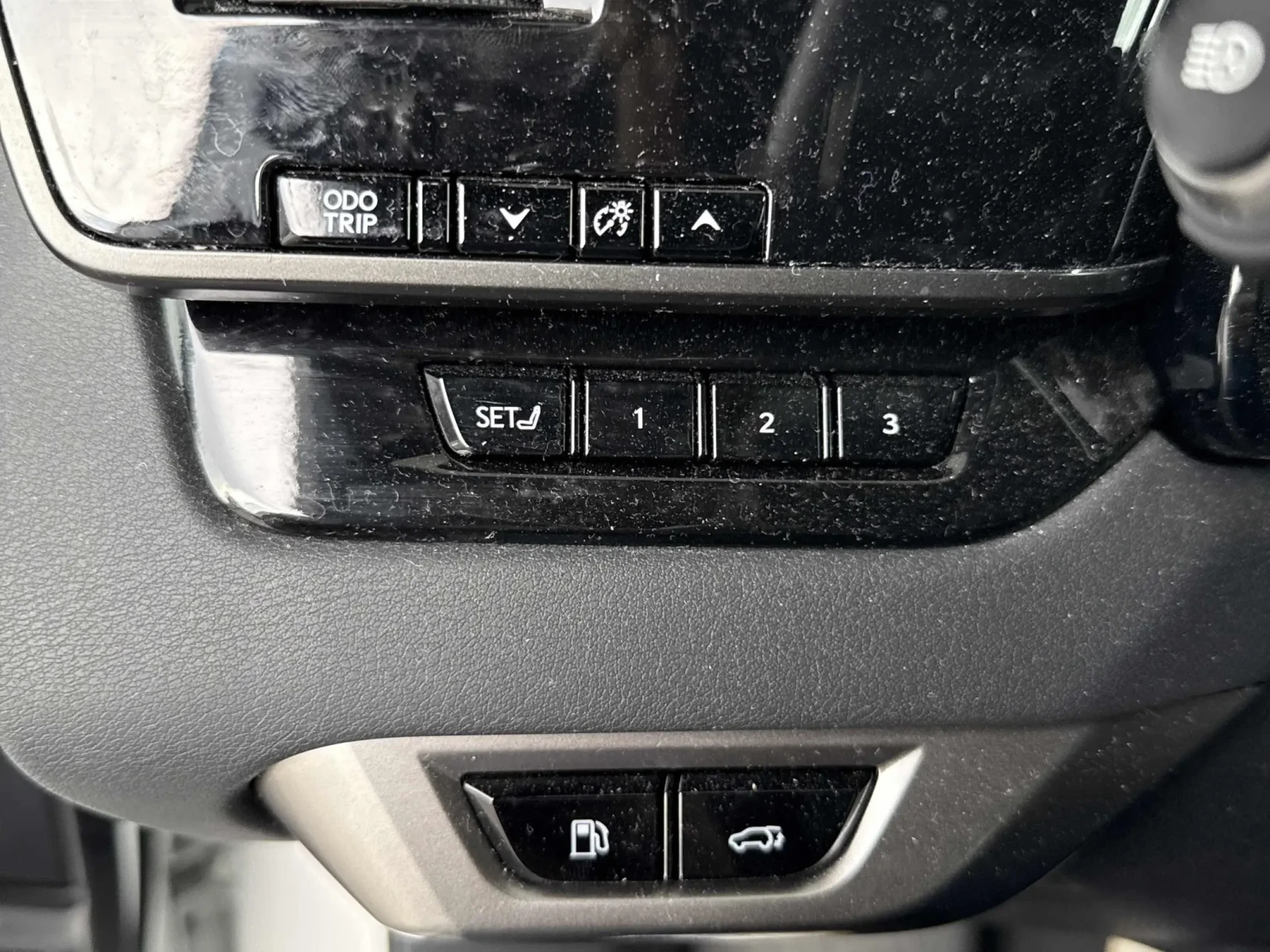 Lexus RX 350 * * CARFAX * * АВТО КРЕДИТ * * Цена до БГ * * , снимка 13 - Автомобили и джипове - 54585736
