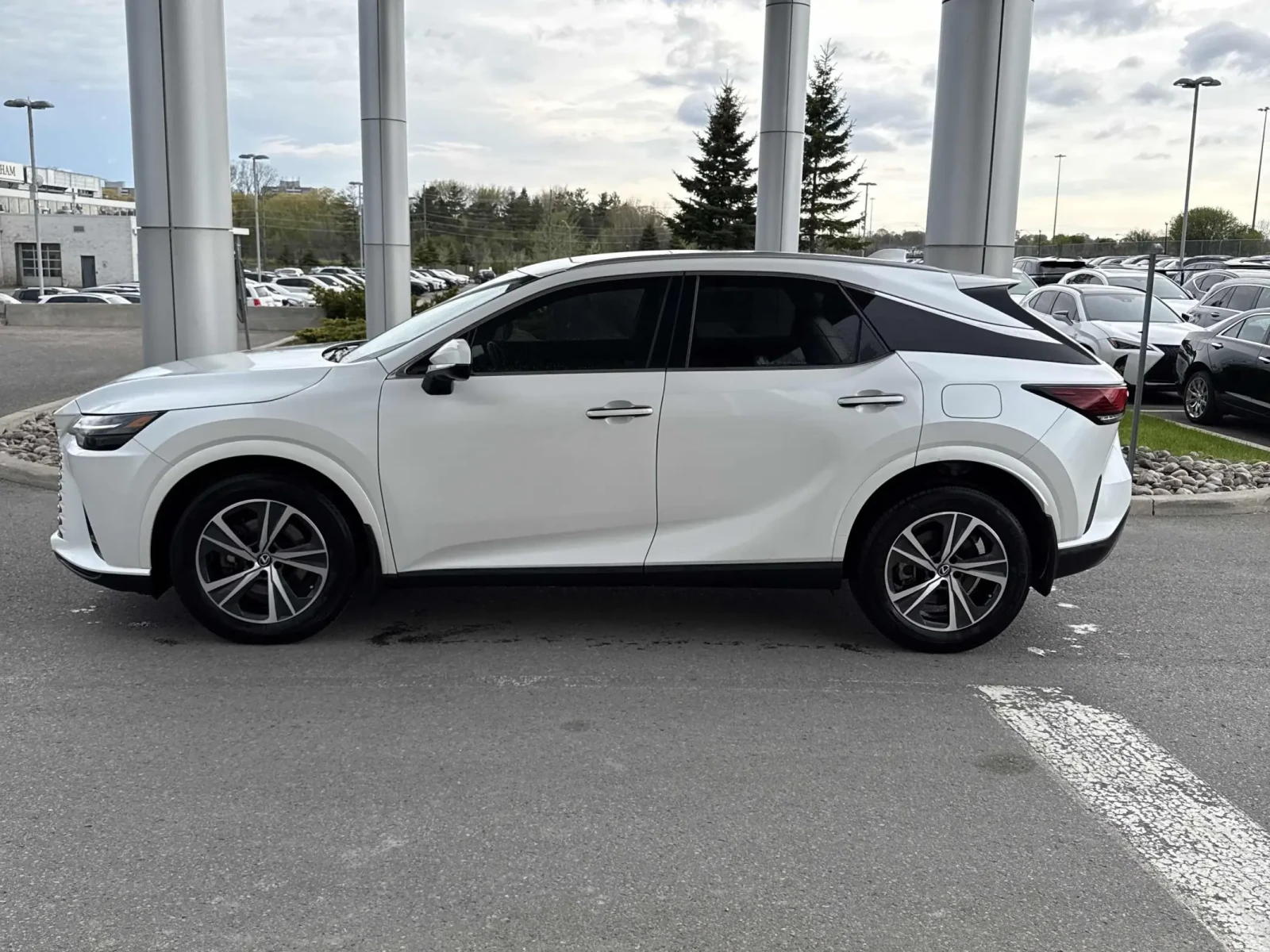 Lexus RX 350 * * CARFAX * * АВТО КРЕДИТ * * Цена до БГ * * , снимка 3 - Автомобили и джипове - 54585736