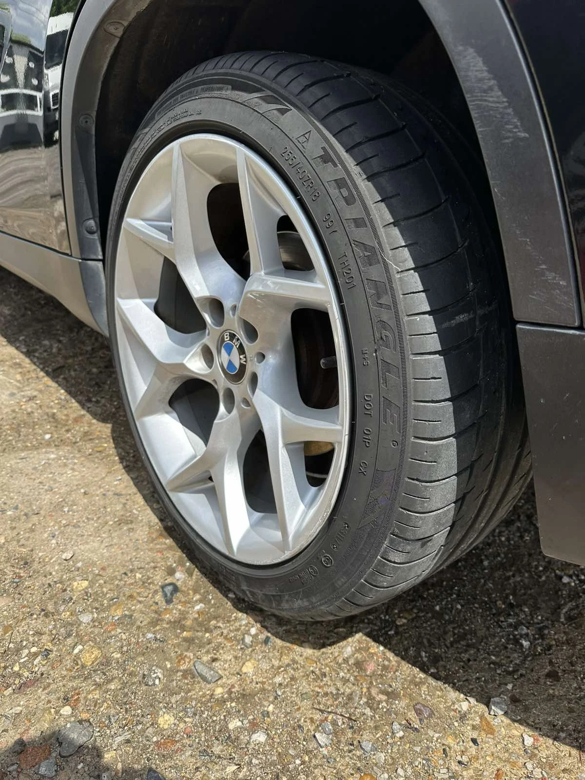 BMW X1 Xdrive Twin turbo, снимка 16 - Автомобили и джипове - 54766065