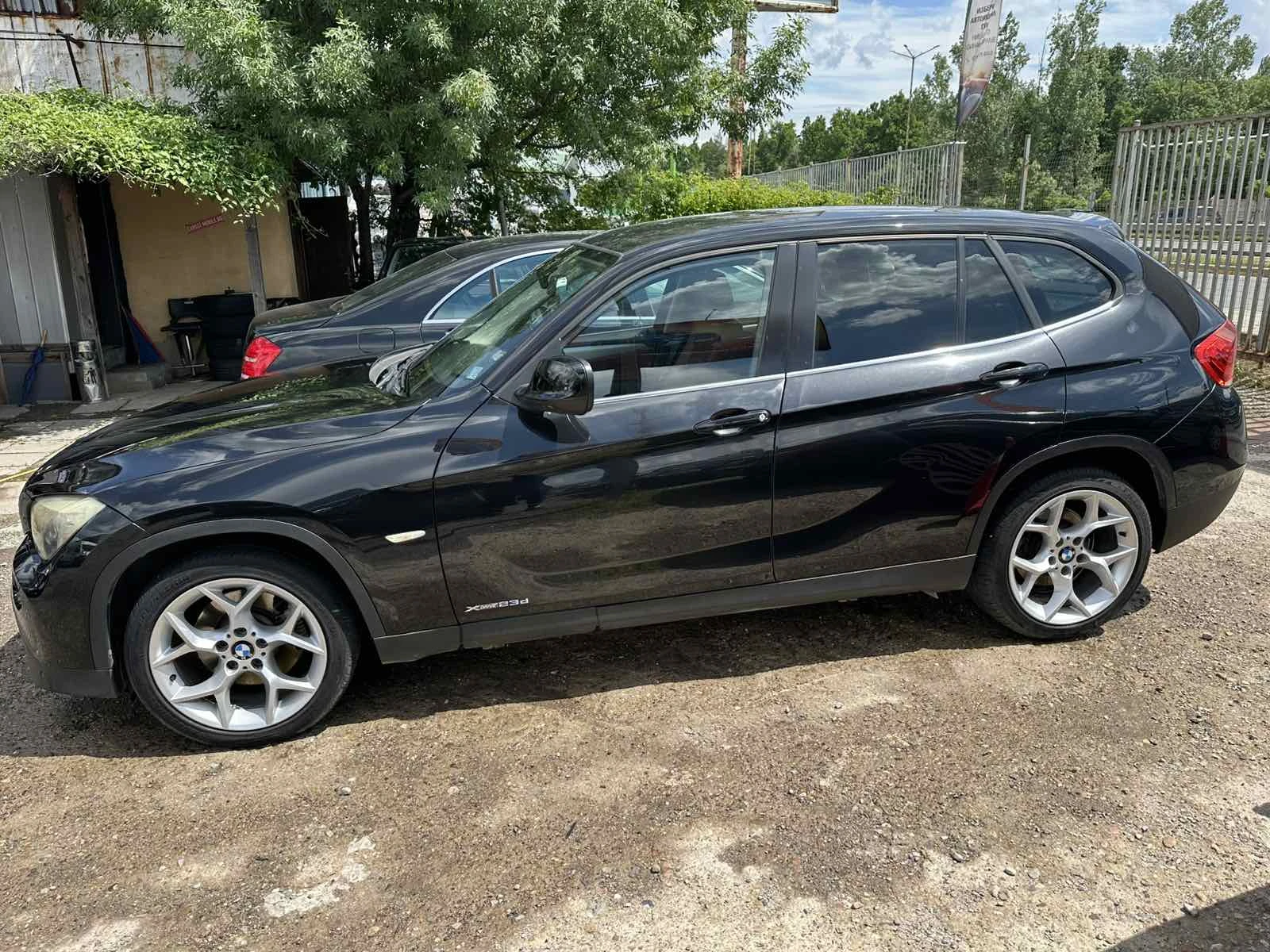 BMW X1 Xdrive Twin turbo, снимка 8 - Автомобили и джипове - 54766065