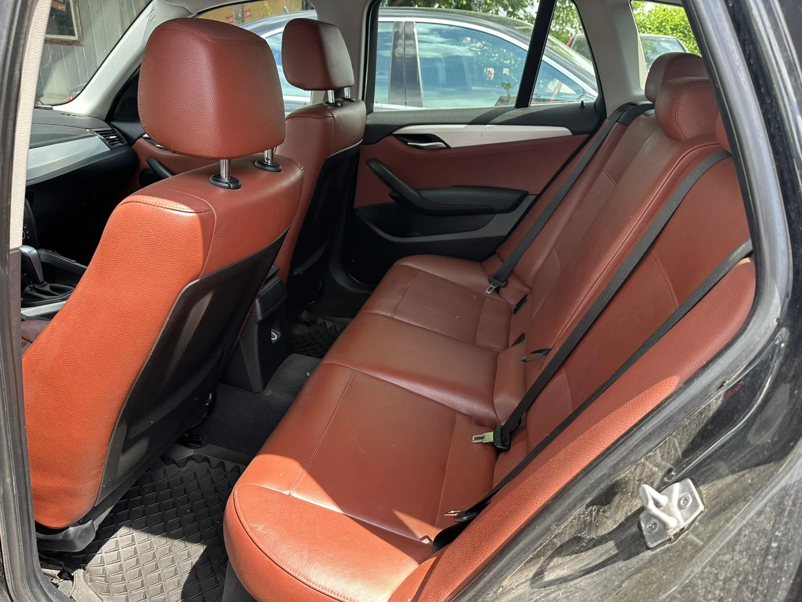 BMW X1 Xdrive Twin turbo, снимка 10 - Автомобили и джипове - 54766065