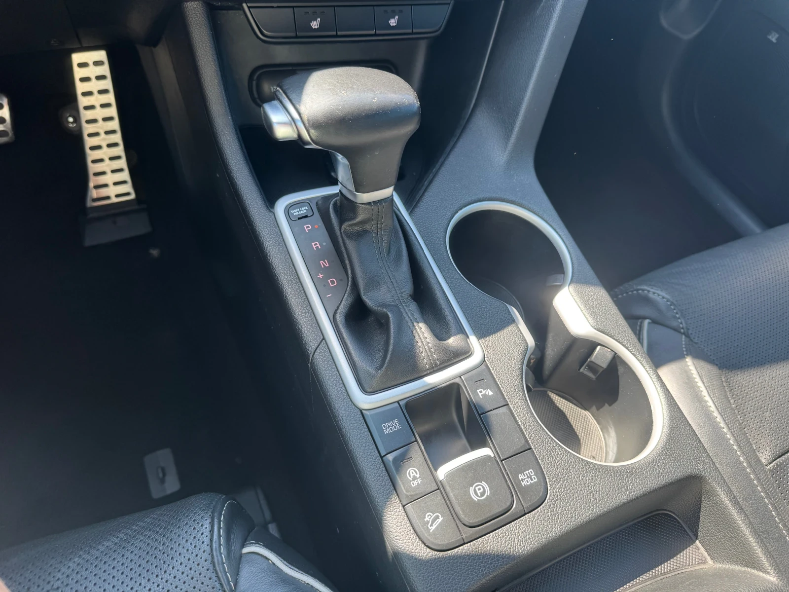 Kia Sportage 1.7 CRDI евро 6 GT, снимка 10 - Автомобили и джипове - 55456552