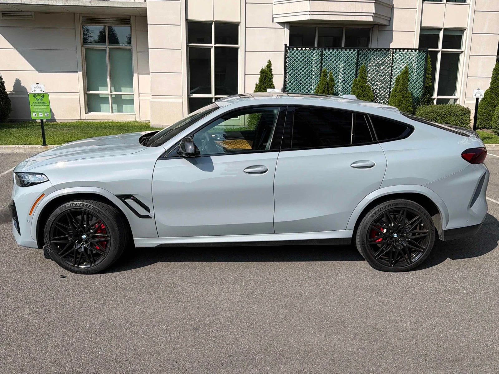 BMW X6 M COMPETITION ЦЕНА ДО БЪЛГАРИЯ АВТОКРЕДИТ, снимка 3 - Автомобили и джипове - 55526248