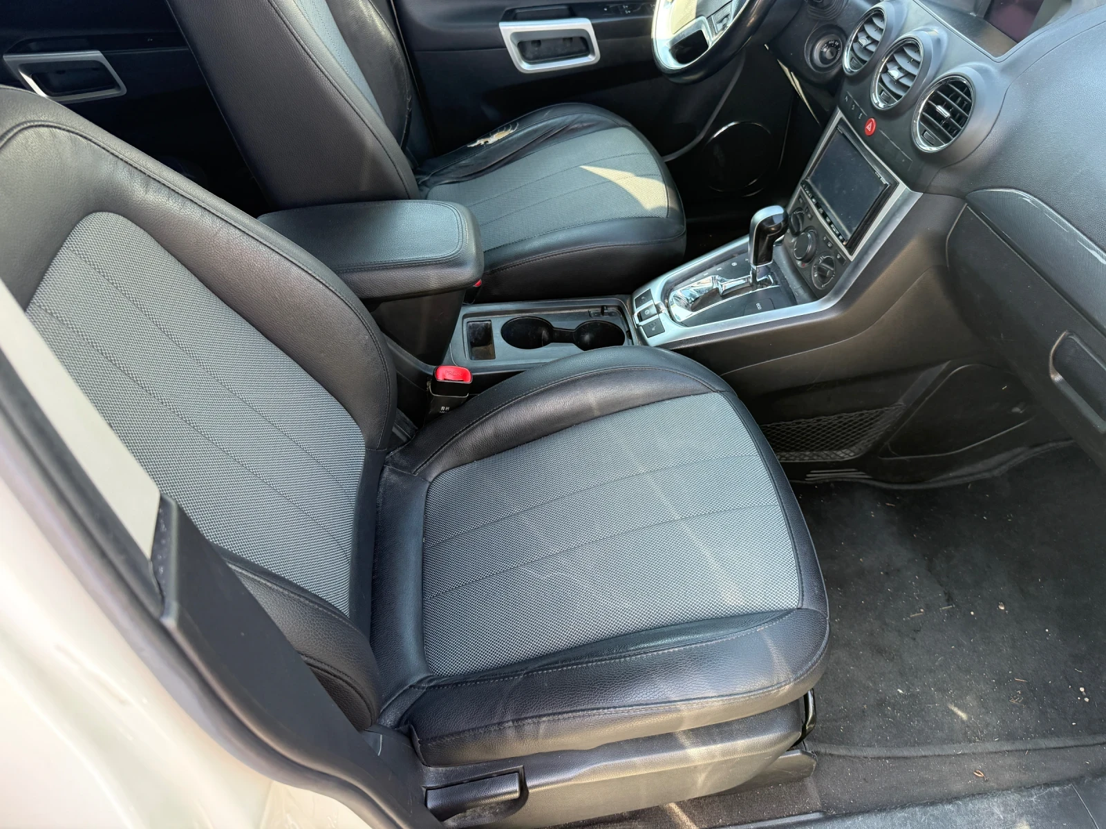 Opel Antara 2.2 CDTI Cosmo 4x4 avtomat , снимка 10 - Автомобили и джипове - 55715307