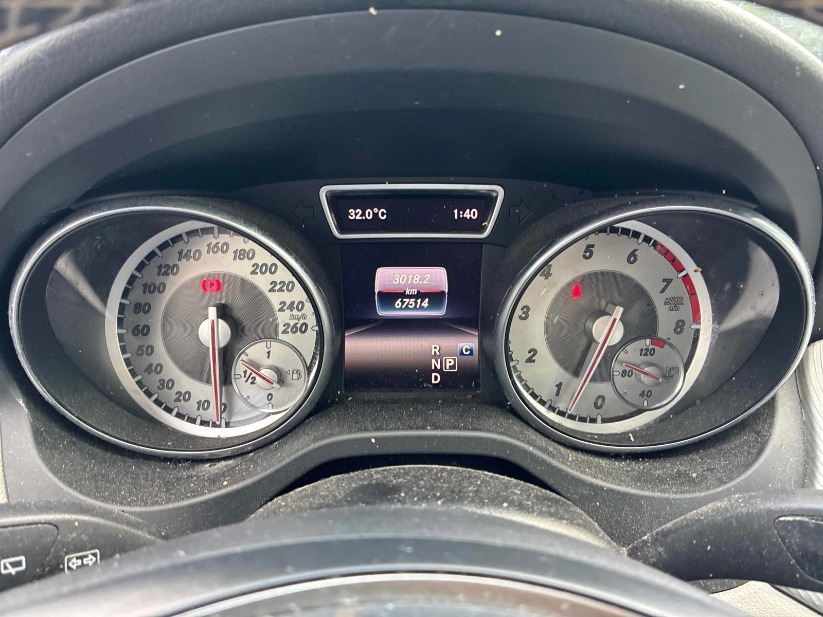 Mercedes-Benz GLA 250 * CARFAX * ОПЦИЯ ЗА ФИНАНСИРАНЕ , снимка 8 - Автомобили и джипове - 55979961