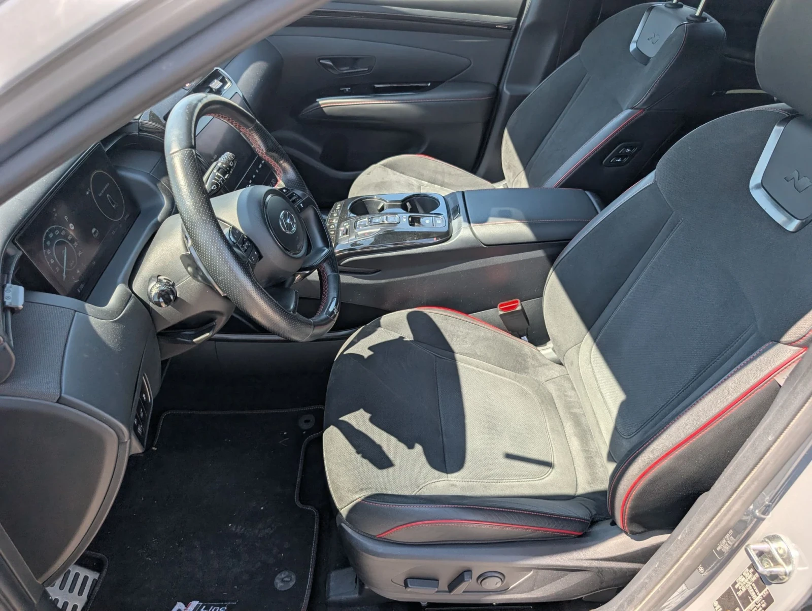 Hyundai Tucson 1.6crdi N-LINE, снимка 3 - Автомобили и джипове - 56151165