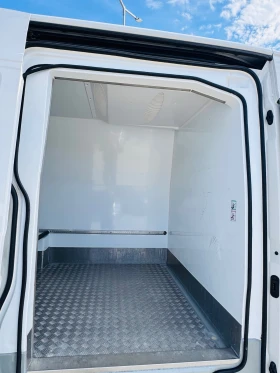 VW Crafter Хладилен!Немски!КАТО НОВ!ТОП!ТОП!ТОП!НАВИ!КЛИМАТР!, снимка 7