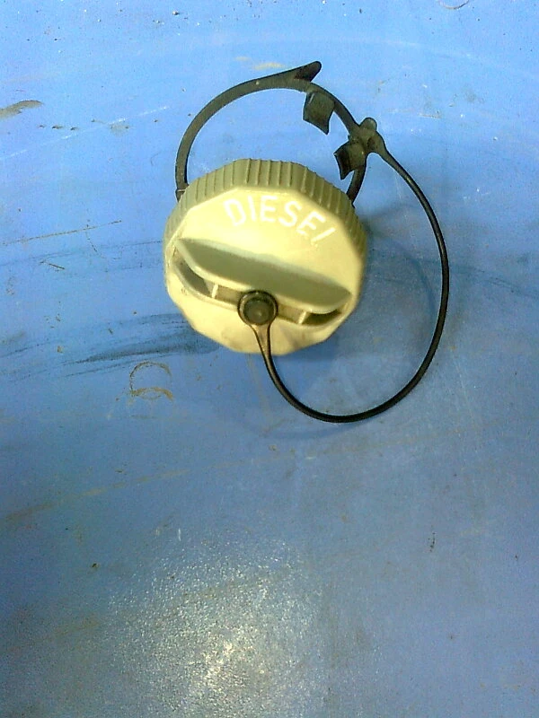 капачка за резервоар (вътрешна) за Мазда6 2.0D 06г.