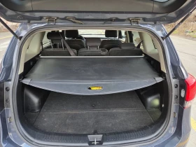 Kia Carens, снимка 15