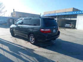 Honda Odyssey  Газ / бензин, снимка 10