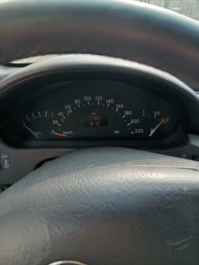 Обява за продажба на Mercedes-Benz A 160 1.6 бензин ~1 600 лв. - изображение 2