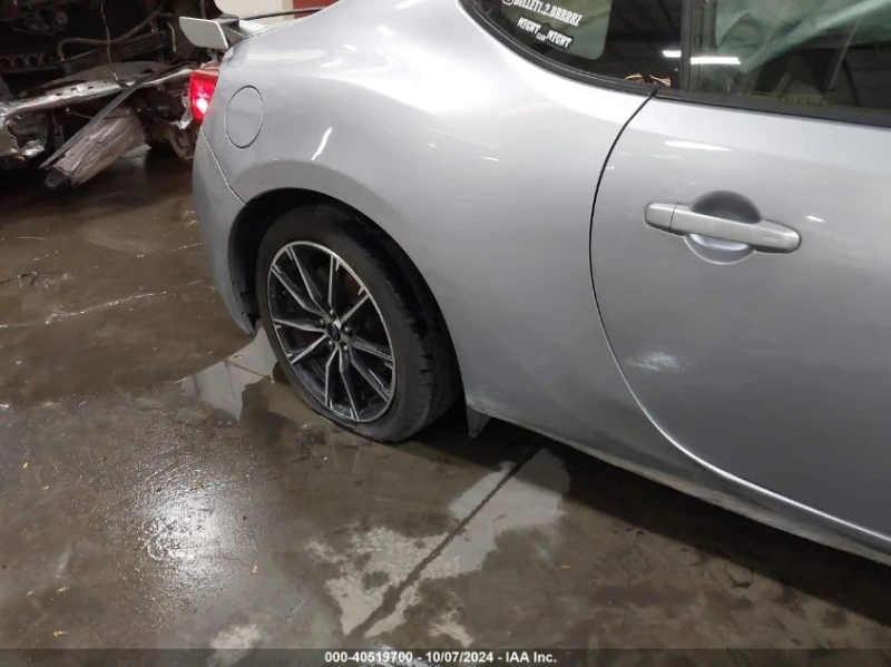 Subaru BRZ 2.0L H-4 DI, DOHC, VVT, 205HP Rear Wheel Drive, снимка 9 - Автомобили и джипове - 48359349