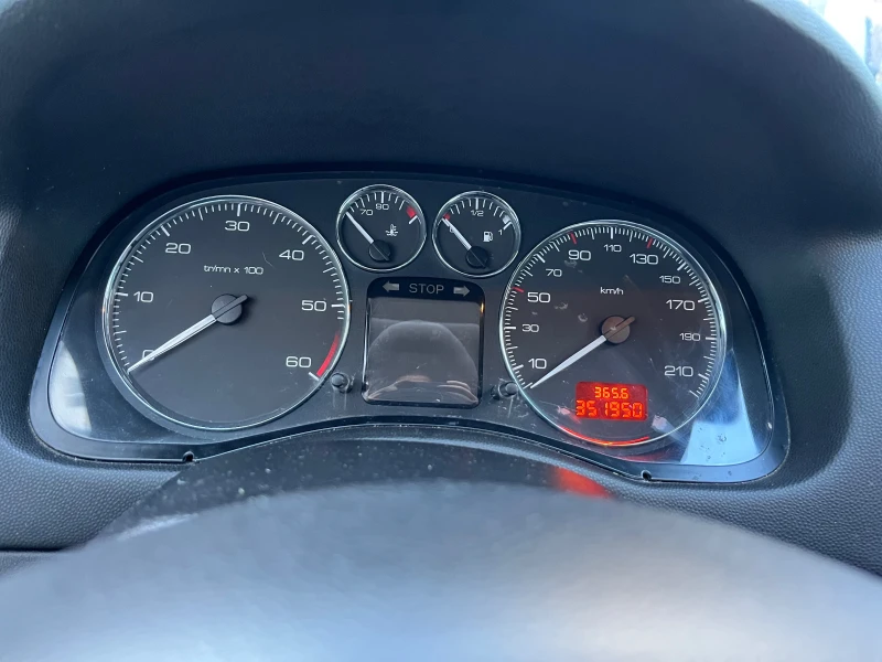 Peugeot 307 1.6HDI, снимка 9 - Автомобили и джипове - 48599399