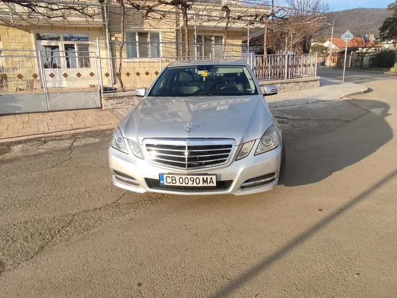 Mercedes-Benz 220 Е 220 cdi, снимка 2 - Автомобили и джипове - 48819915