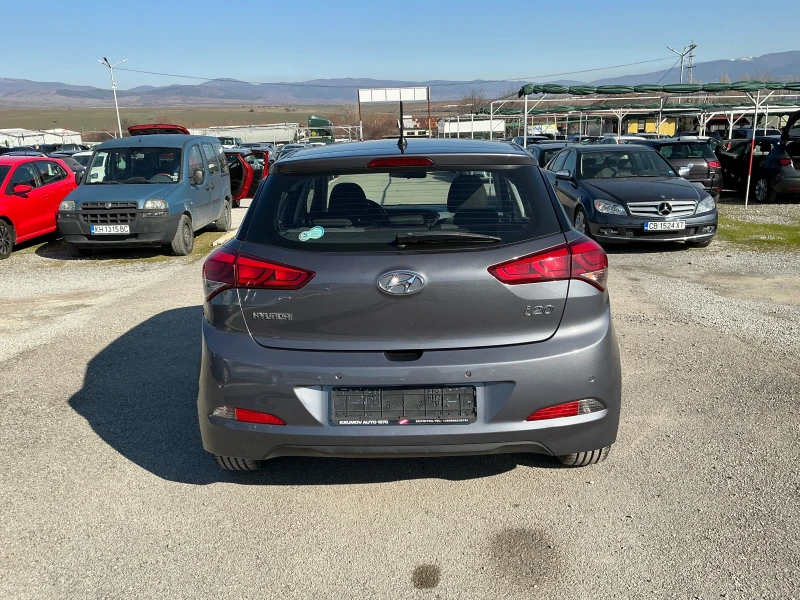 Hyundai I20 1.1 CRDI, снимка 7 - Автомобили и джипове - 49008253