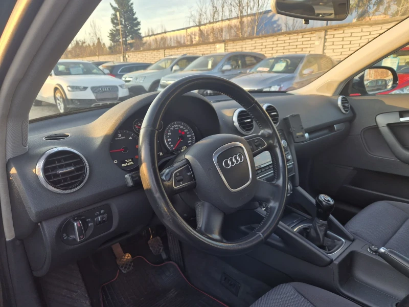 Audi A3 1.6 TDI 105k.s.NAVI PANORAMA, снимка 7 - Автомобили и джипове - 49428786