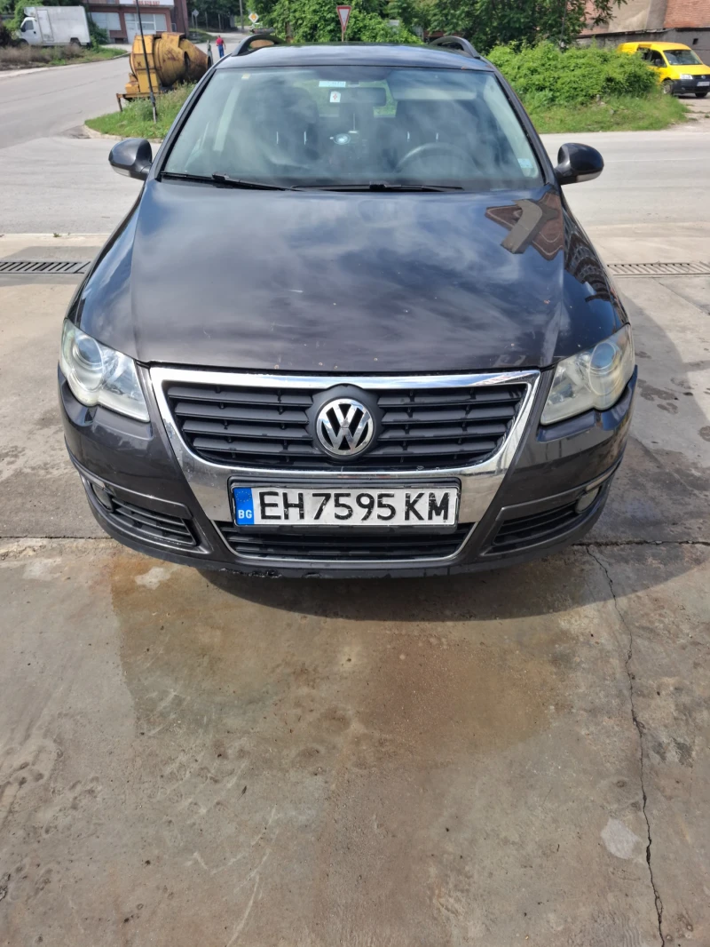 VW Passat, снимка 1 - Автомобили и джипове - 49578450