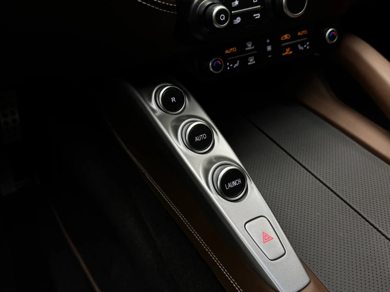 Ferrari GTC4Lusso T V8 Pano* JBL* 360, снимка 13 - Автомобили и джипове - 50503729