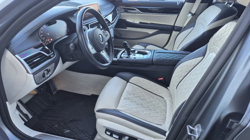 BMW 740 X-Drive* Full M-Pack* Head-up* 360 Cam* Laser, снимка 11 - Автомобили и джипове - 52414238