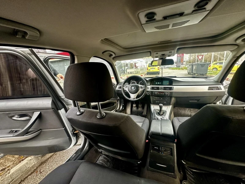 BMW 320  Всички екстри за модела , снимка 9 - Автомобили и джипове - 52597956