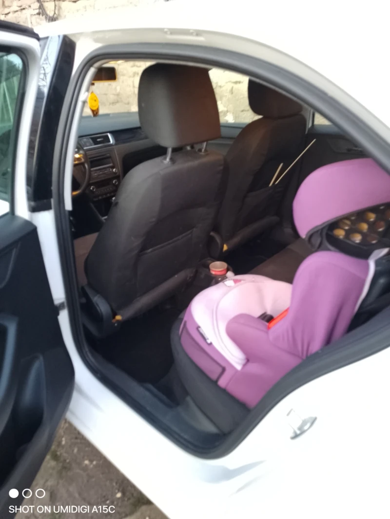 Seat Toledo 1.6TDI 105k.c, снимка 10 - Автомобили и джипове - 52883470