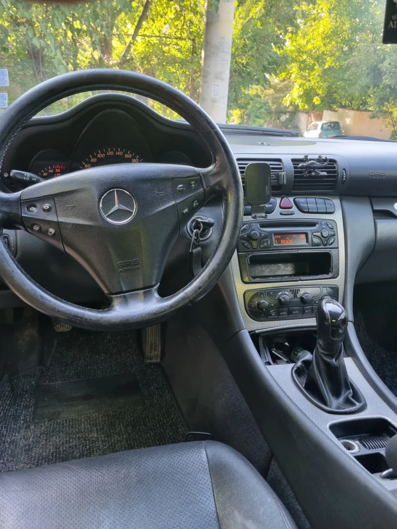 Mercedes-Benz C 220 Цяла или на части, снимка 7 - Автомобили и джипове - 53145170