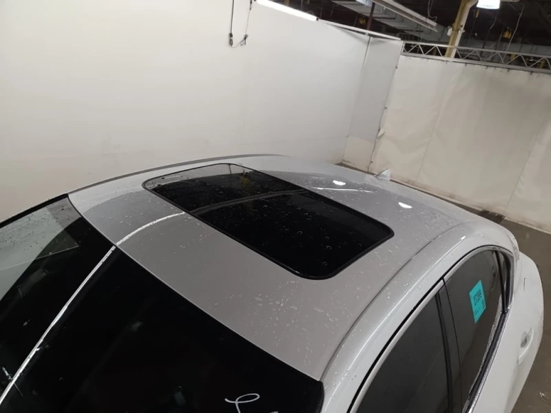 Lexus IS 300 * CARFAX * БЕЗ ПЪРВОНАЧАЛНА ВНОСКА, снимка 9 - Автомобили и джипове - 53175880