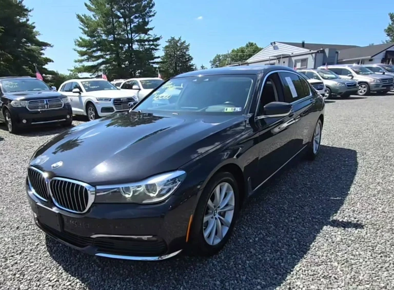 BMW 740 2018* HEADUP* LANE ASSIST* KEYLESS* PANO* HARMAN* - 29500 лв. - 71814192 1