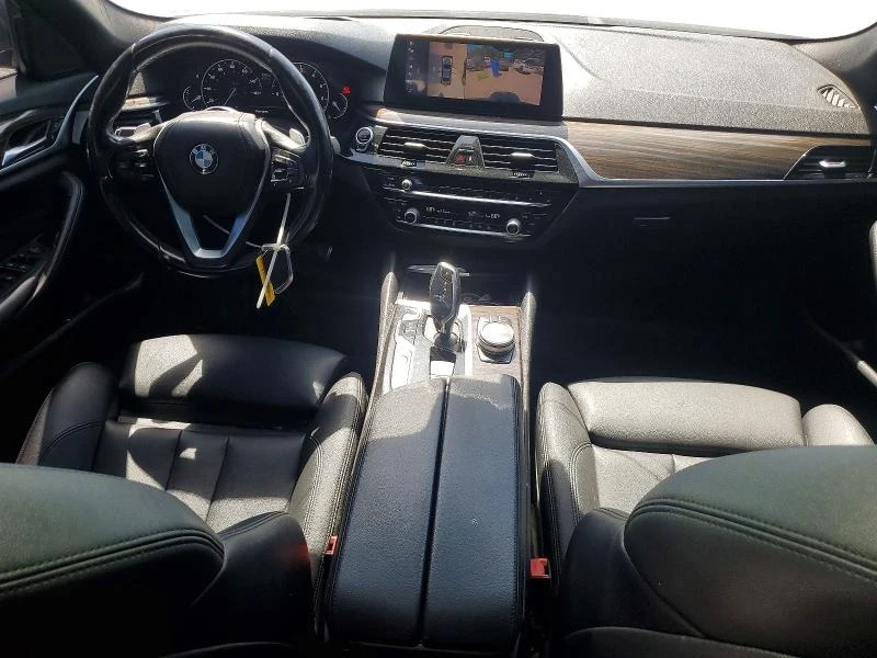 BMW 520, снимка 8 - Автомобили и джипове - 54599625